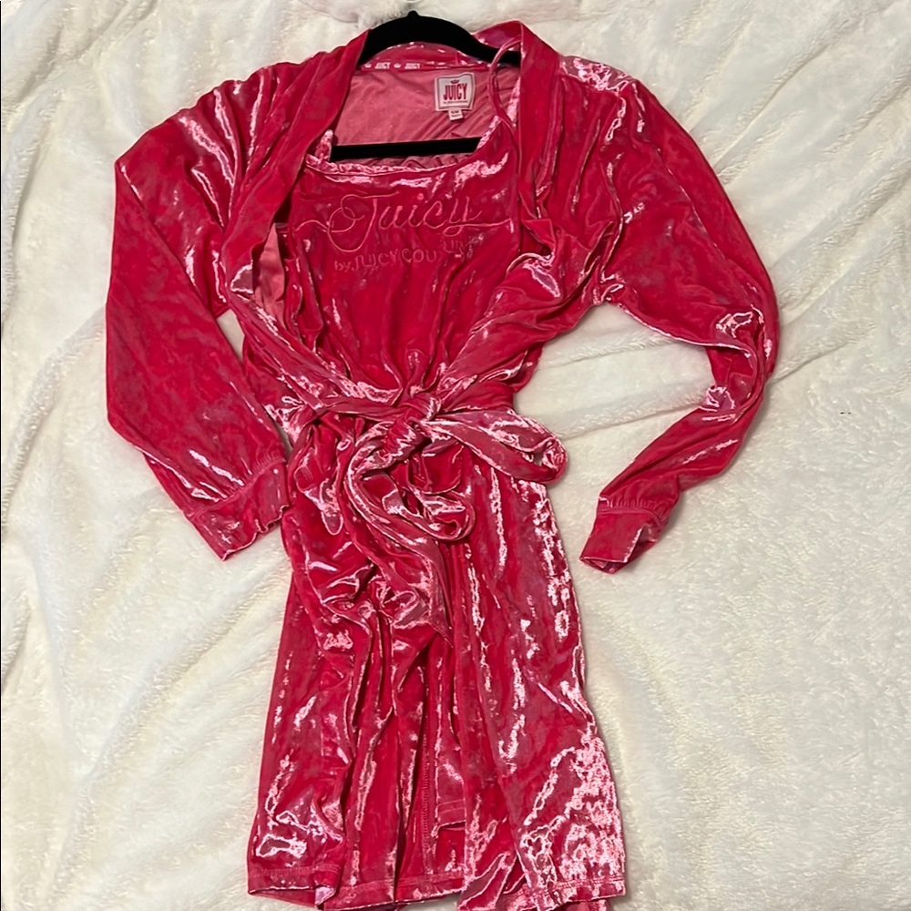 Juicy Couture Pink Velour Robe & Slip